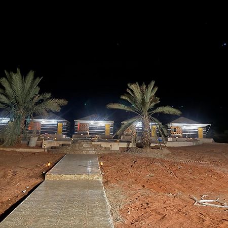 Falling Stars Camp Wadi Rum Exteriér fotografie