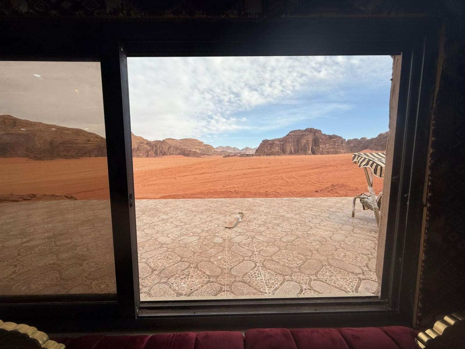 Falling Stars Camp Wadi Rum Exteriér fotografie