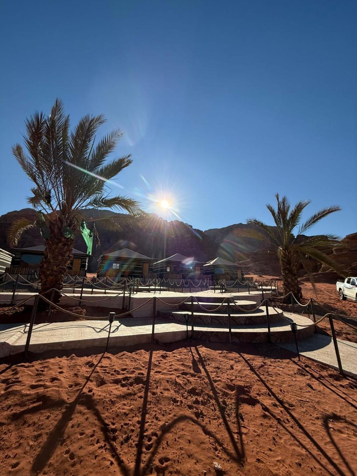 Falling Stars Camp Wadi Rum Exteriér fotografie