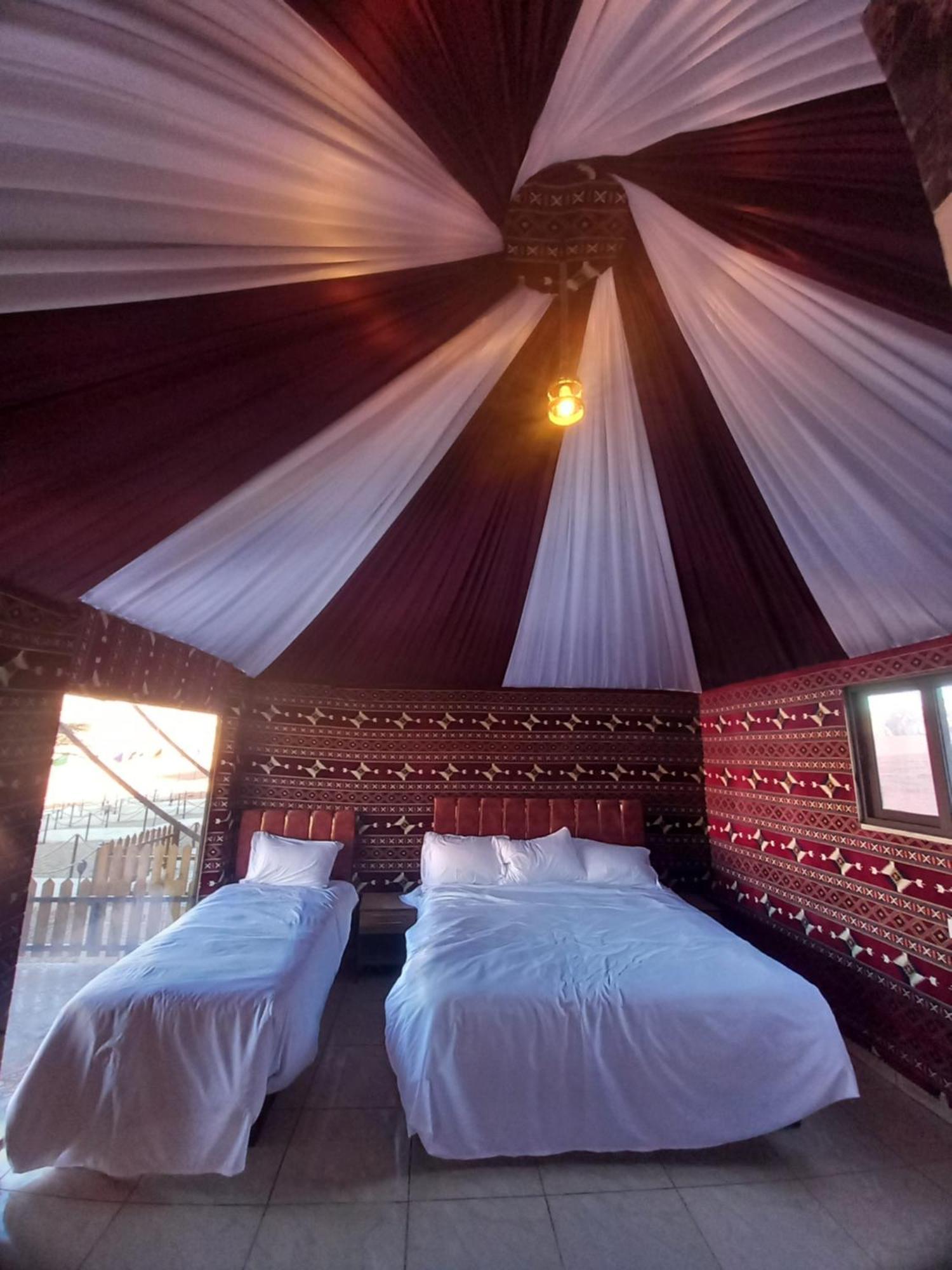 Falling Stars Camp Wadi Rum Exteriér fotografie