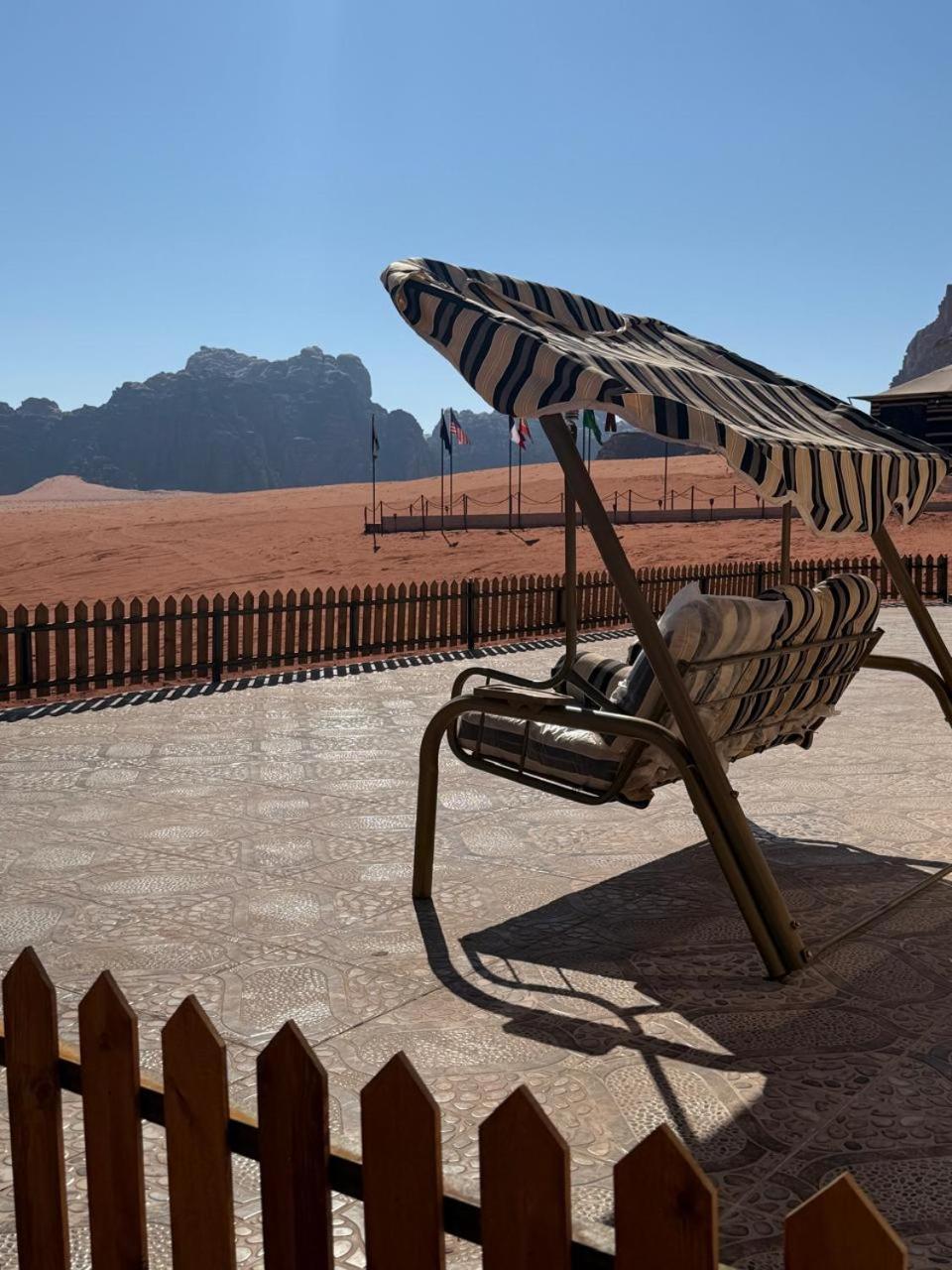 Falling Stars Camp Wadi Rum Exteriér fotografie